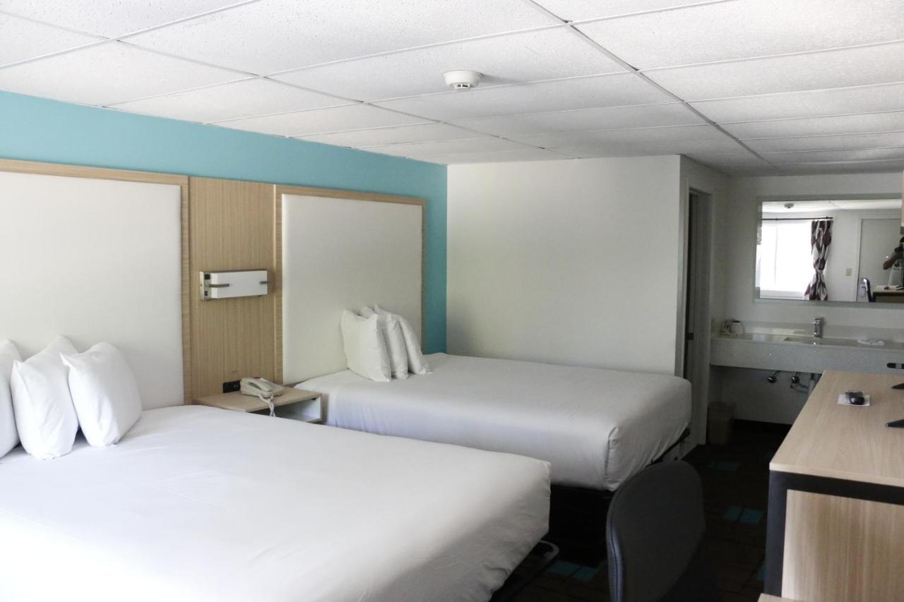 Howard Johnson By Wyndham West Yarmouth Cape Cod 外观 照片